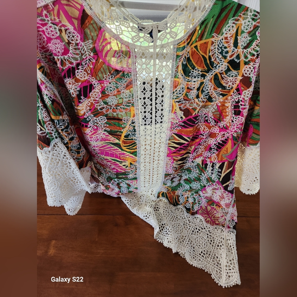 Cardigan Kimono Style Topper Floral & Crochet S Cottagecore Boho Whimsical Fairy - Picture 3 of 5